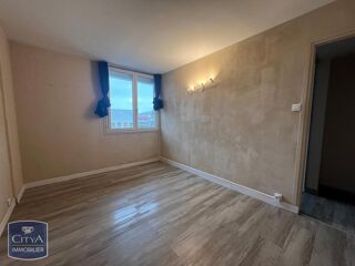  Appartement à louer 3 pièces 53 m²