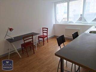  Appartement à louer 2 pièces 27 m²
