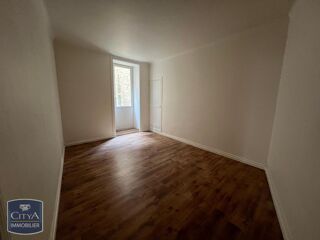  Appartement à louer 3 pièces 67 m²