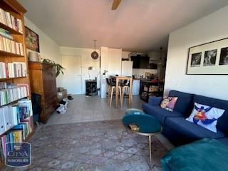 Appartement à louer 3 pièces 57 m²