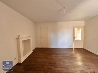  Maison à louer 3 pièces 82 m²
