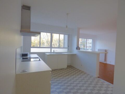  Appartement � louer 3 pi�ces 79 m�