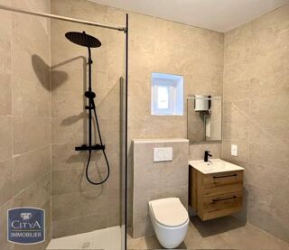  Appartement à louer 2 pièces 47 m²