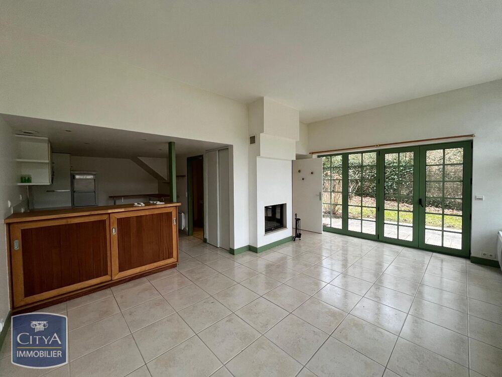 location Maison - 4 pièce(s) - 80 m² Clairefontaine-en-Yvelines (78120)