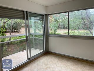  Appartement à louer 2 pièces 52 m²