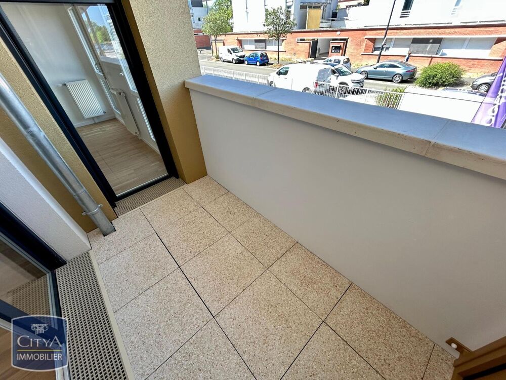 À louer : Appartement neuf T2 situé à Élancourt, dans le....