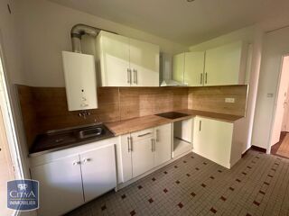  Appartement à louer 4 pièces 67 m²