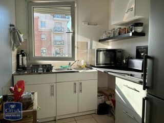  Appartement à louer 2 pièces 48 m²