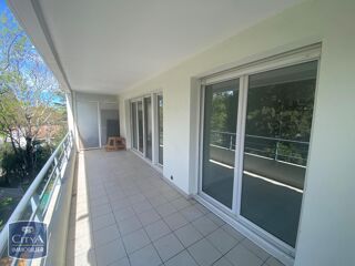  Appartement à louer 2 pièces 46 m²