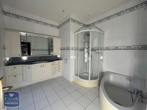  Appartement � louer 5 pi�ces 161 m�