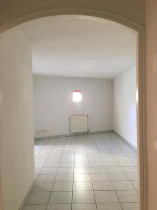  Appartement à louer 2 pièces 52 m²