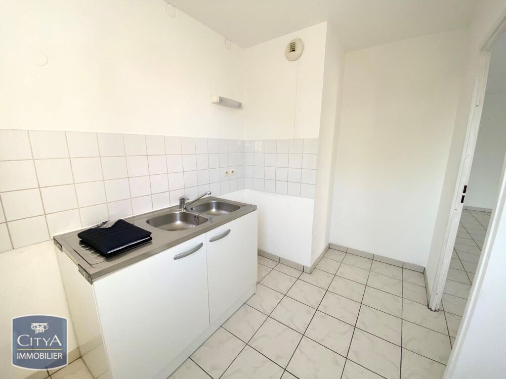 À LOUER : Charmant appartement T3 situé à Louvroil, dans....