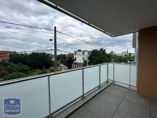  Appartement à louer 2 pièces 46 m²