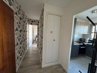  Appartement à louer 2 pièces 44 m²
