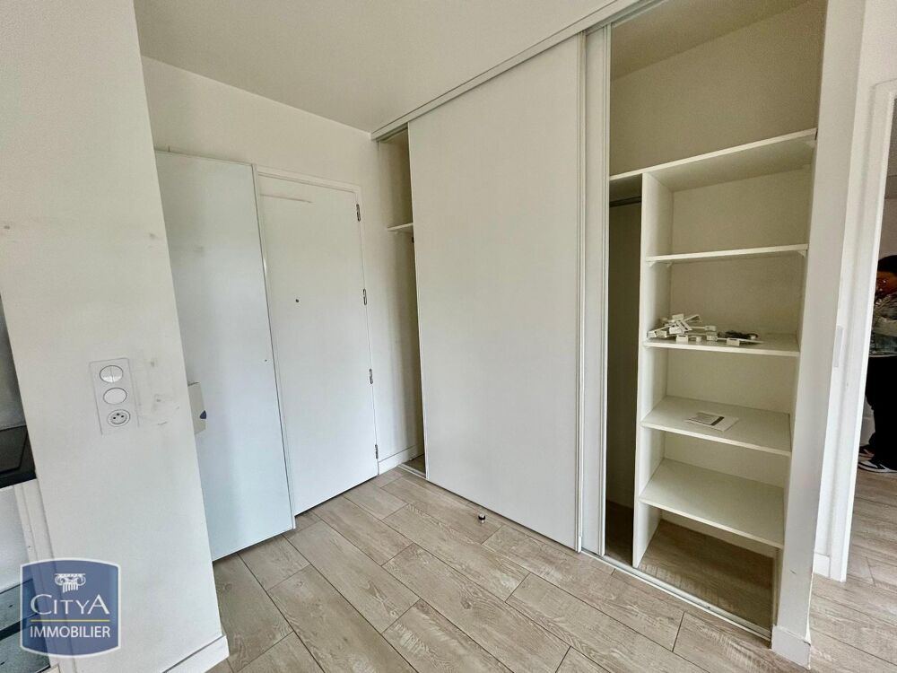 location Appartement - 2 pièce(s) - 47 m² Vélizy-Villacoublay (78140)