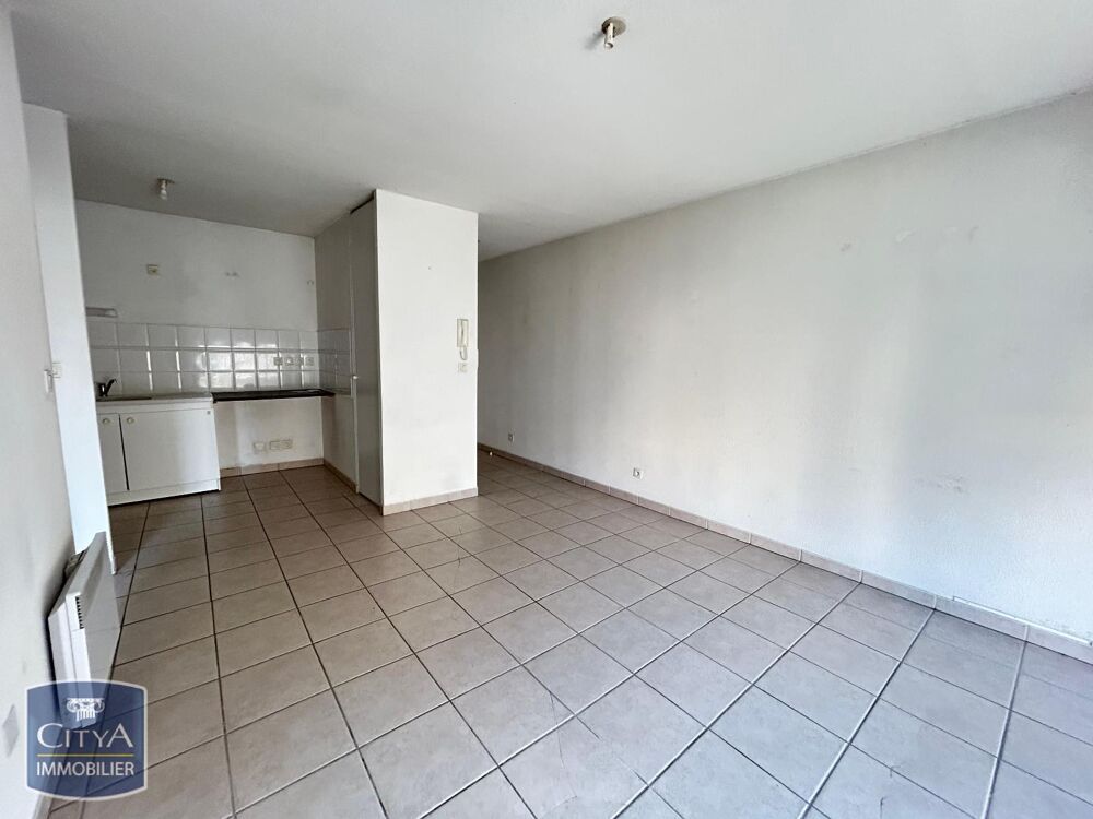 location Appartement - 2 pièce(s) - 46 m² Tarbes (65000)