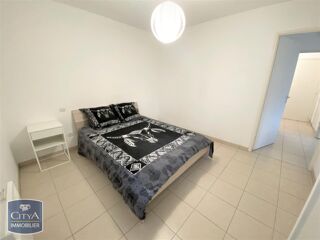  Appartement à louer 2 pièces 46 m²