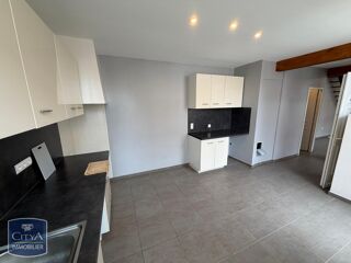  Maison à louer 4 pièces 89 m²