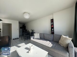  Appartement à louer 2 pièces 46 m²