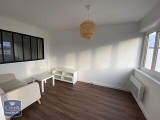  Appartement à louer 1 pièce 34 m²