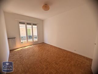  Appartement à louer 2 pièces 60 m²