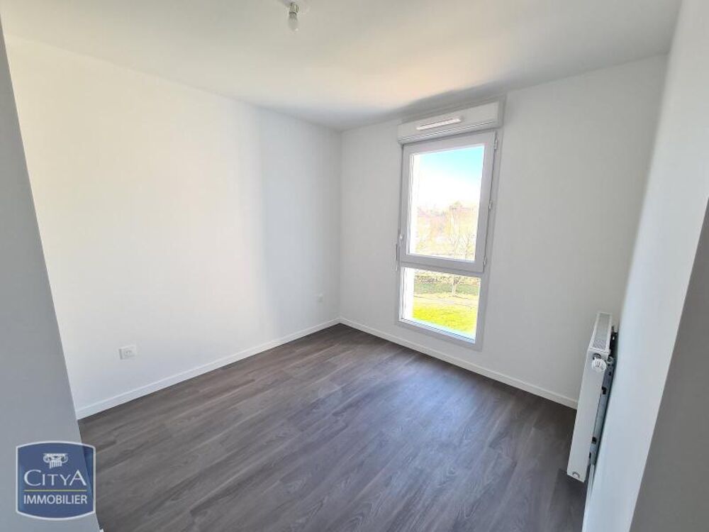 À LOUER : Appartement T3 situé à Guyancourt, dans le dép....