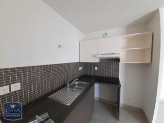  Appartement à louer 3 pièces 64 m²