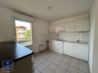  Appartement à louer 3 pièces 68 m²