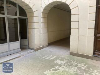  Appartement à louer 2 pièces 45 m²