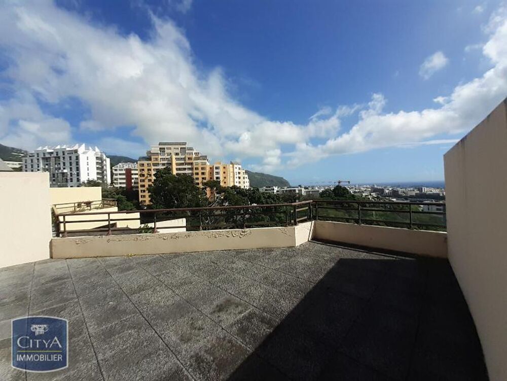 En location : venez découvrir cet appartement de type T3....