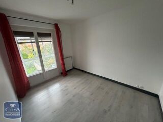  Maison à louer 5 pièces 111 m²