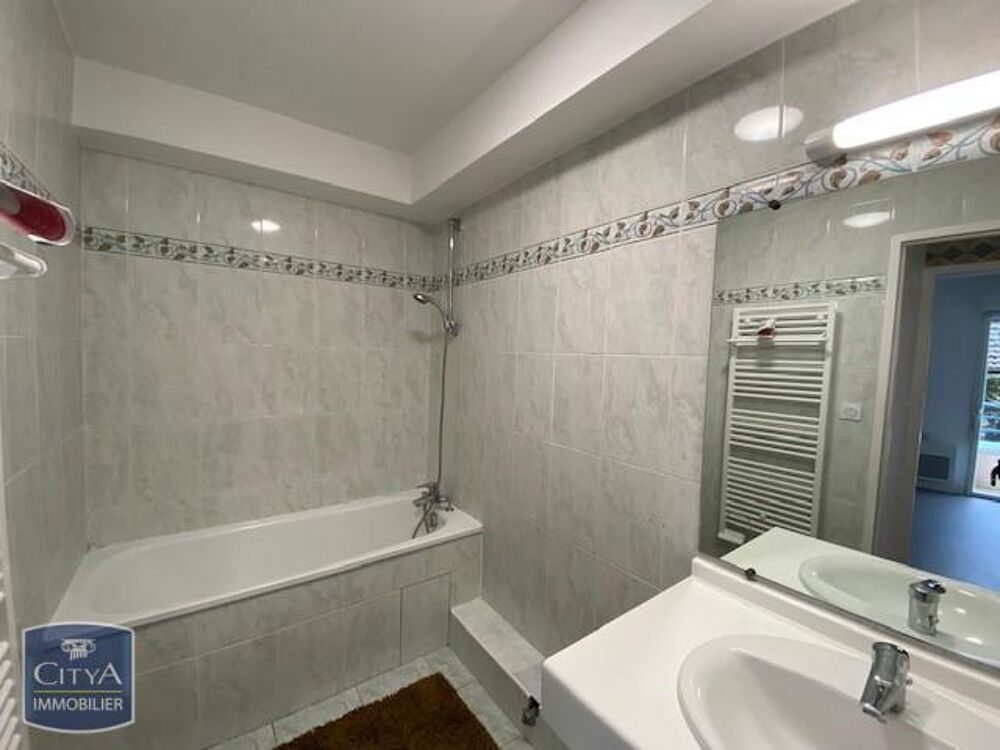 location Appartement - 3 pièce(s) - 78 m² Dax (40100)