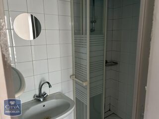  Appartement à louer 3 pièces 68 m²