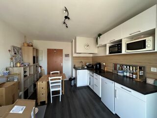 Appartement à louer 2 pièces 28 m²