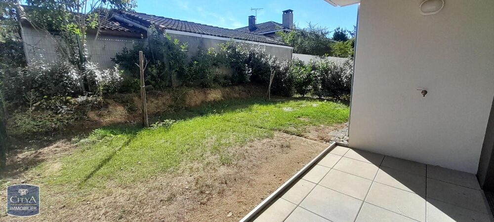 EXCLUSIVITÉ - APPARTEMENT 3 PIÈCES AVEC TERRASSE ET JARD....