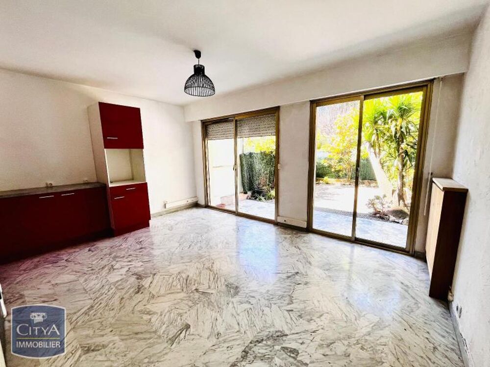 location Appartement - 1 pièce(s) - 26 m² Le Cannet (06110)