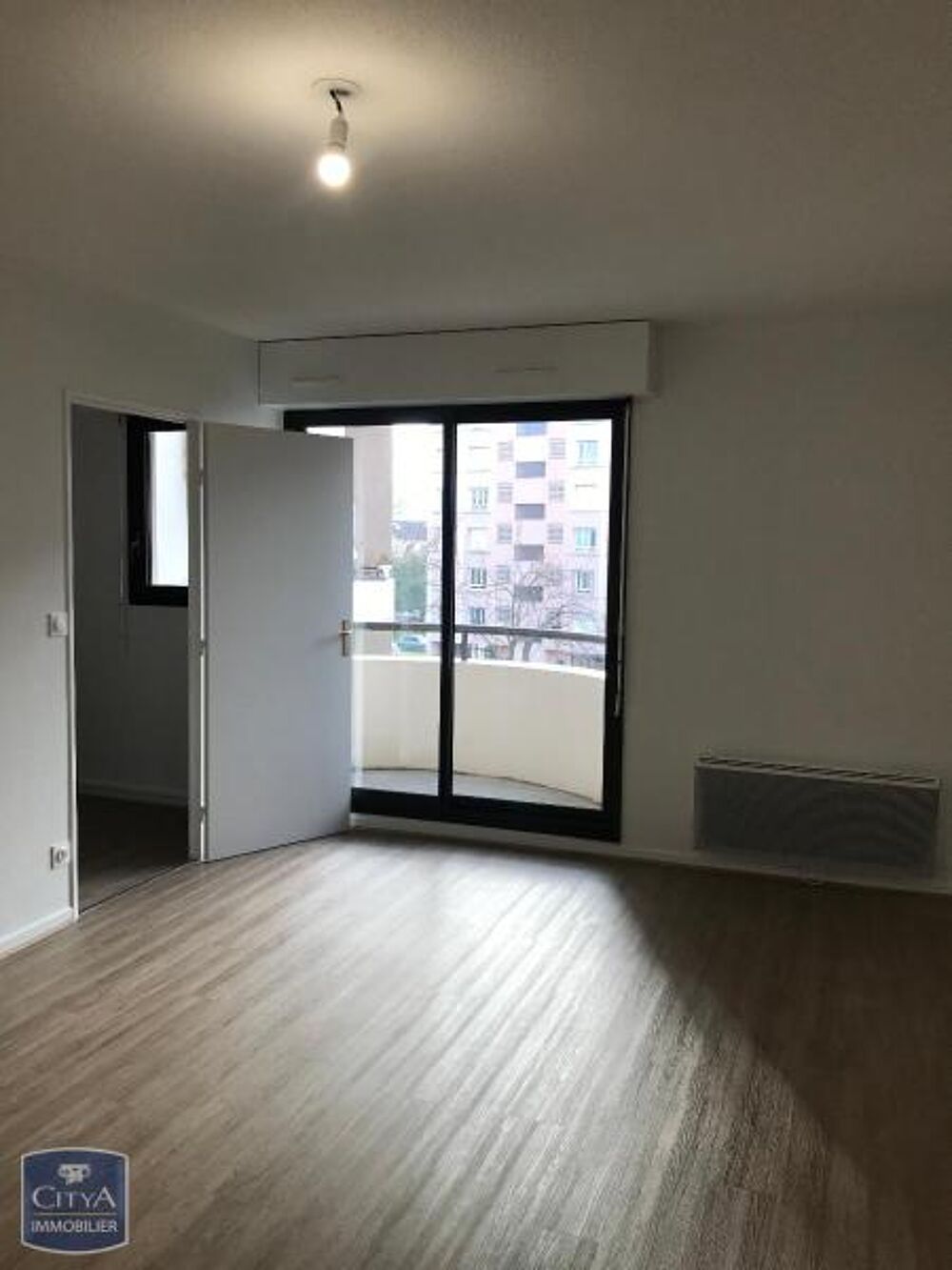 location Appartement - 2 pièce(s) - 49 m² Lyon 8