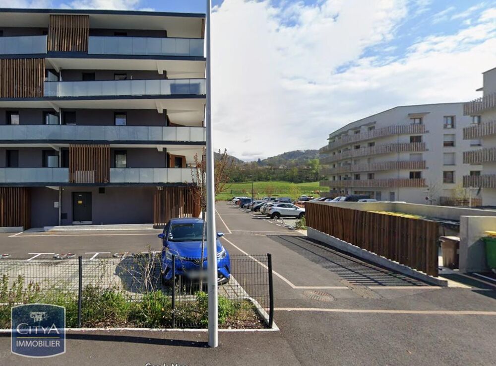 location Parking / Garage Eybens (38320)