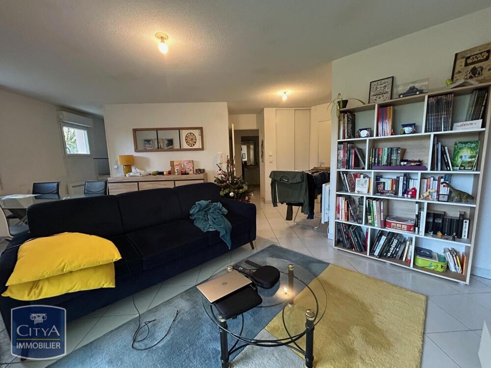 La tranchée - À louer : Appartement T2 situé dans le sec....