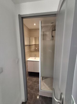  Appartement à louer 3 pièces 51 m²