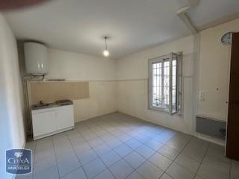À louer : Charmant appartement T1 situé au coeur de Greno....