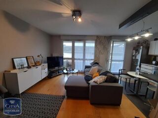  Appartement à louer 3 pièces 61 m²