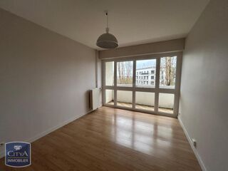  Appartement à louer 3 pièces 67 m²