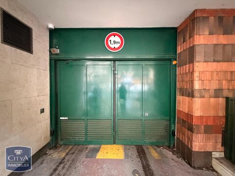  Parking / Garage  louer 