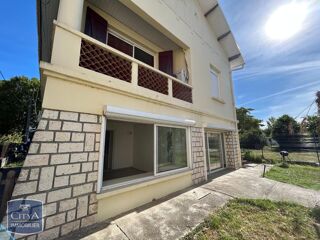  Appartement à louer 3 pièces 61 m²