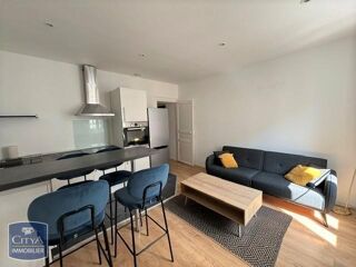  Appartement à louer 2 pièces 37 m²