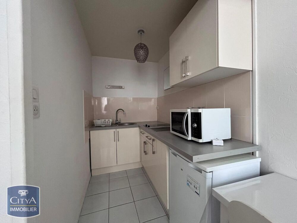 location Appartement - 1 pièce(s) - 23 m² Poitiers (86000)