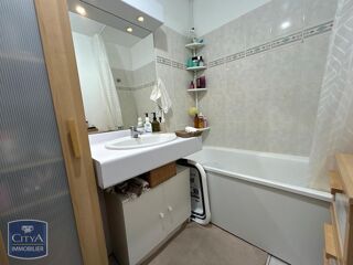 location Appartement - 2 pièce(s) - 45 m² Noisy-le-Grand (93160)