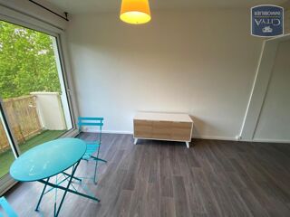  Appartement à louer 3 pièces 76 m²
