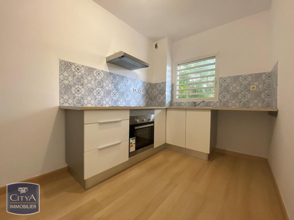 location Appartement - 2 pièce(s) - 45 m² Bras-Panon (97412)
